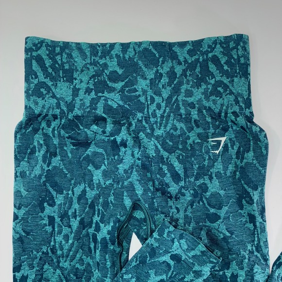 Gymshark Vital Seamless 2.0 Leggings Teal Leopard Print Women's XS - Picture 3 of 6